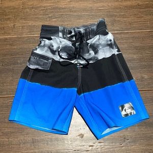 Quiksilver Swim Trunks Boys Sz 3